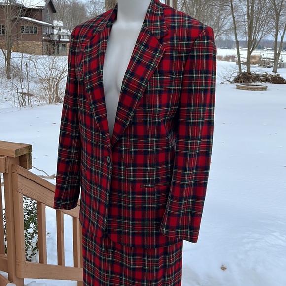 Vintage Woolrich unworn tartan plaid suit 10 - Picture 1 of 11